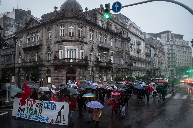 2016-10-15ConcentracionTTIPVigo 13.jpg